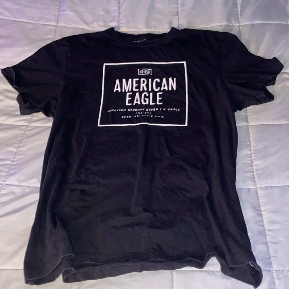 Mens Black Casual American Eagle Tee. Size L